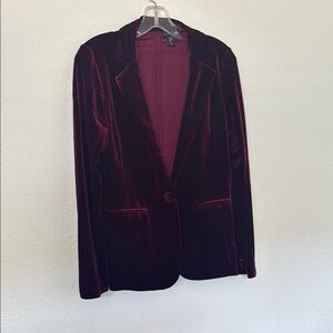 Tahari Maroon Velvet Blazer with Notch Lapels